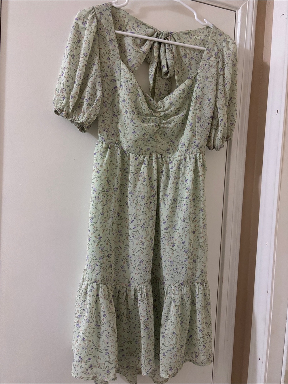 KOJOOIN Puff Sleeve Floral Midi Dress in Light Sage